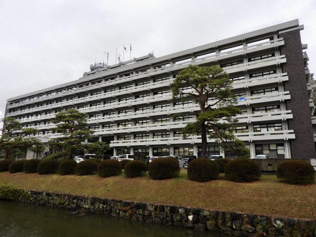 高知県庁本庁舎
